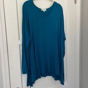 Grace & Lace tunic top